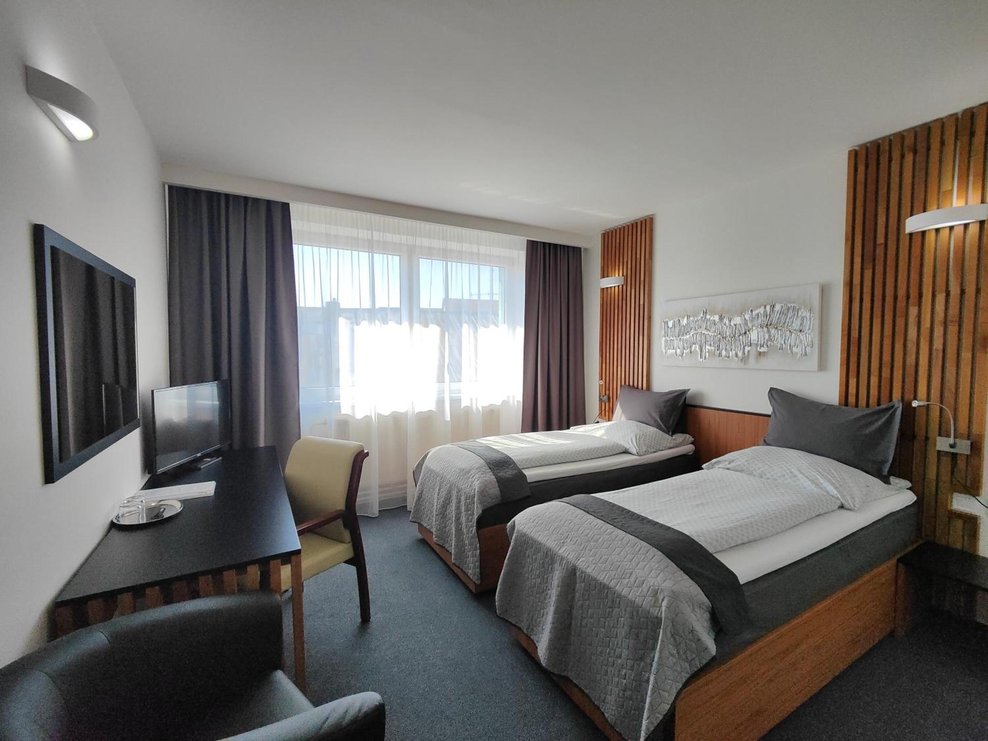 Hotel P7 Lučenec 外观 照片